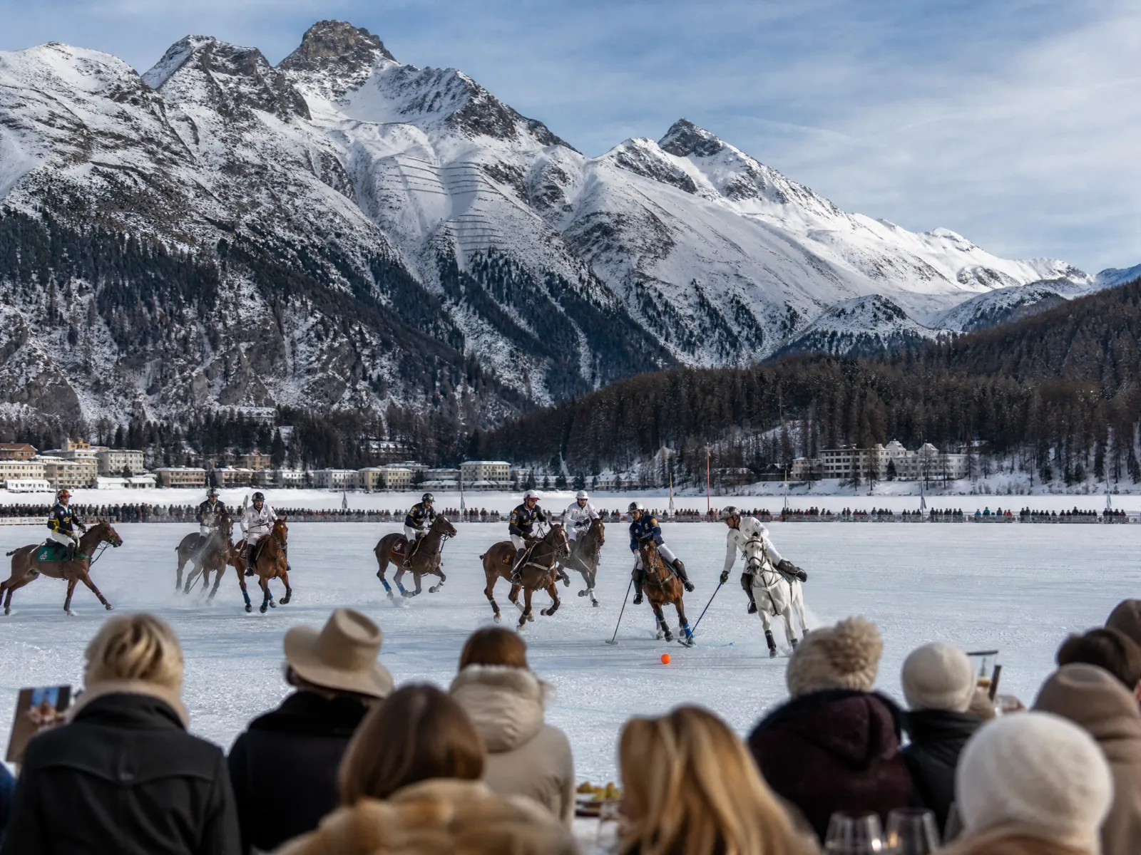Engadinsnow by Dakine
